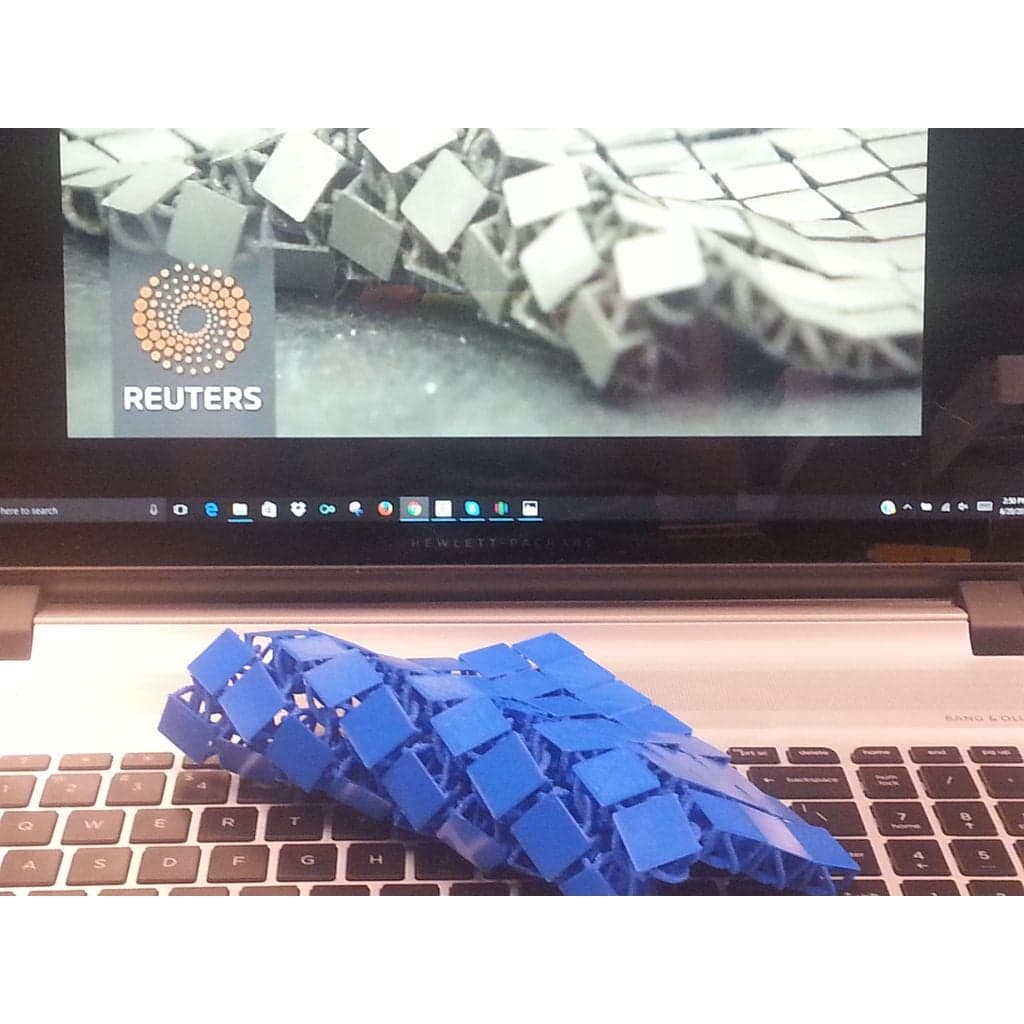 Figura NASA Chainmail Fabric