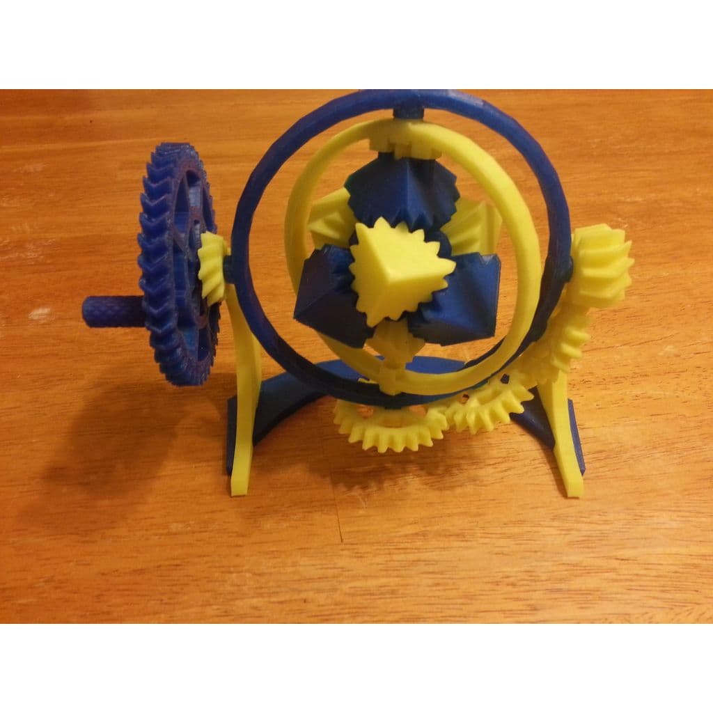 Figura The Amazing Gyroscopic Cube Gears!